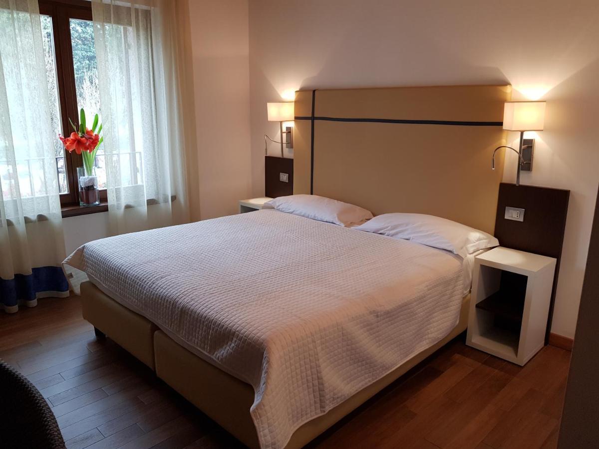 Thai Orchidee Restaurant&Rooms Garda  Exterior foto